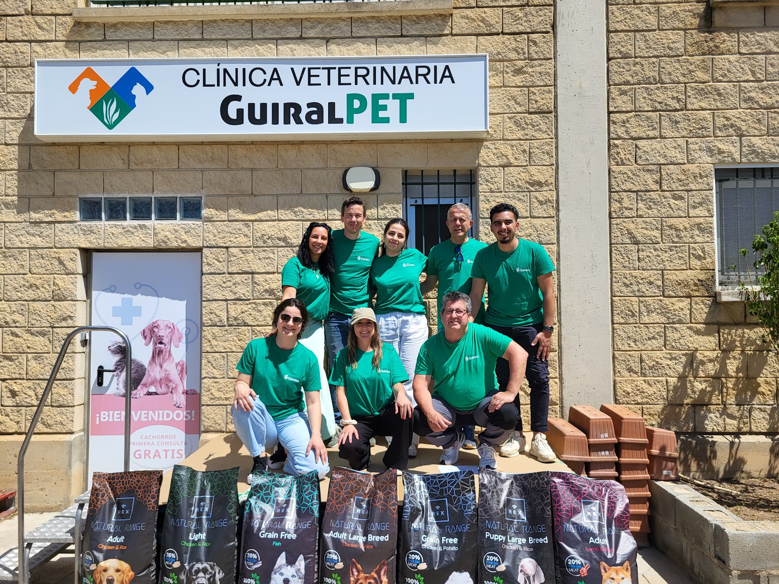Clínica veterinaria Clínica veterinaria y Peluquería Canina GuiralPET