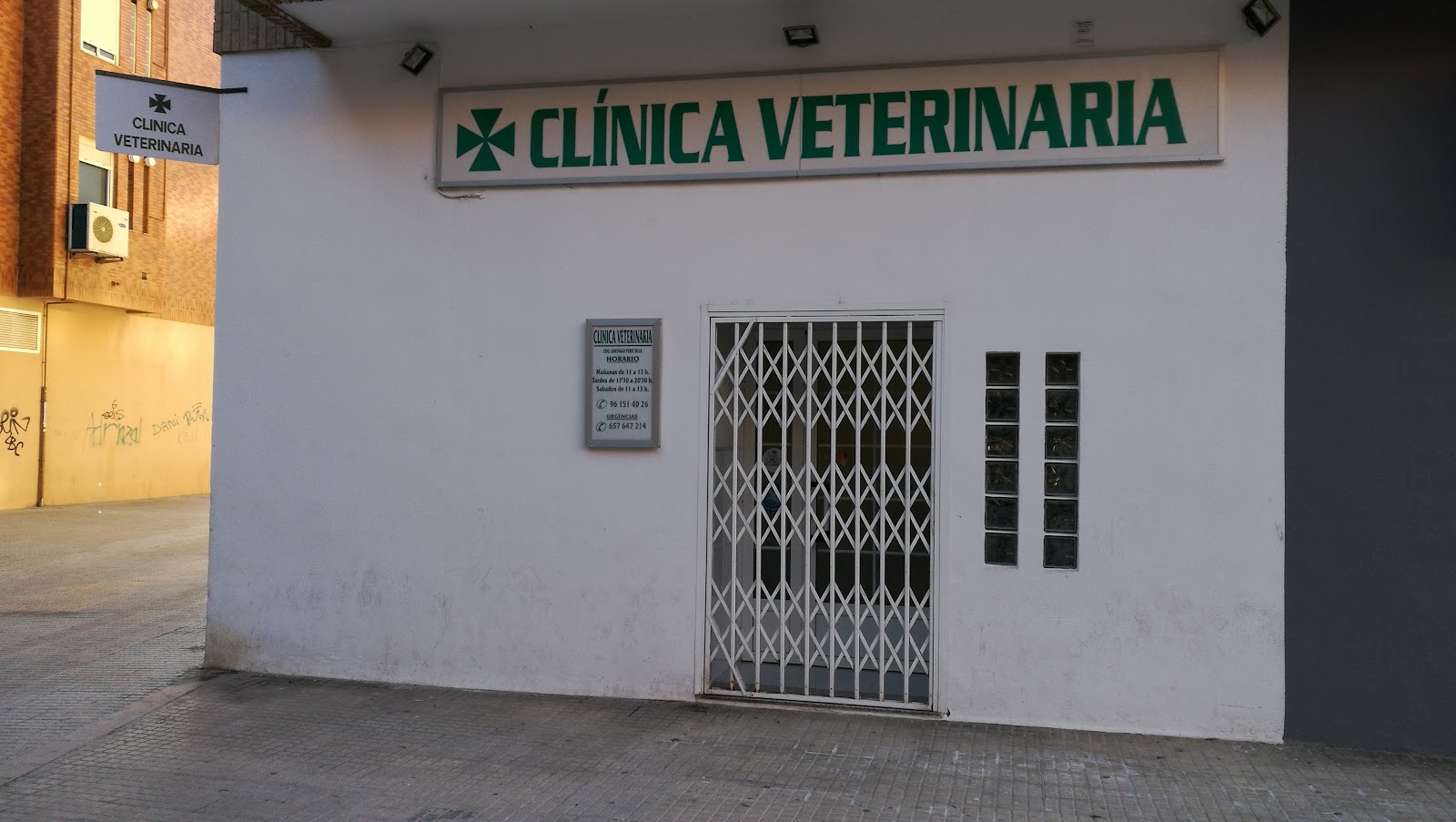 Clínica veterinaria Clínica veterinaria Insarovet
