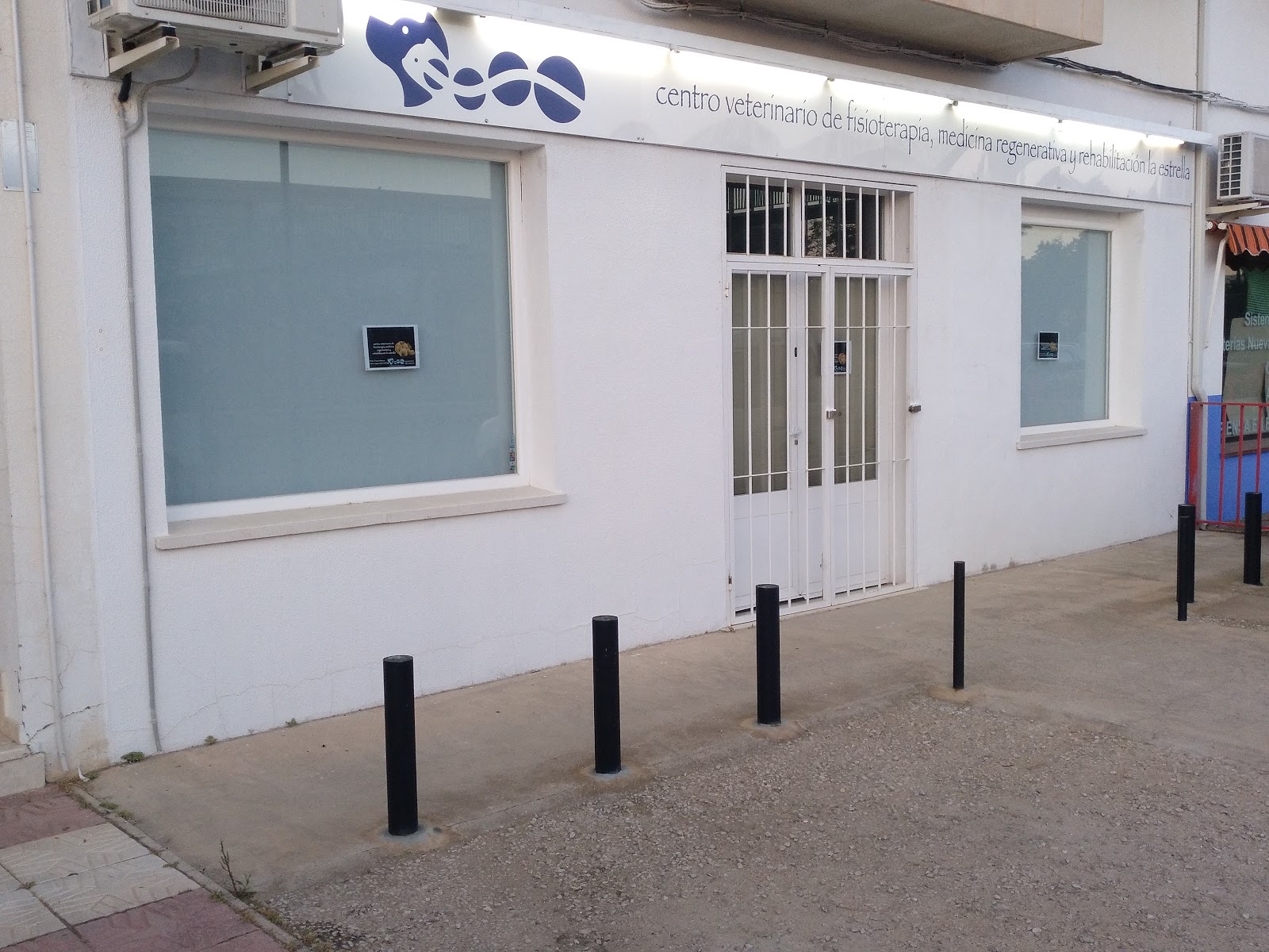 Clínica veterinaria Centro Veterinario de Fisioterapia y Rehabilitación animal "La Estrella"