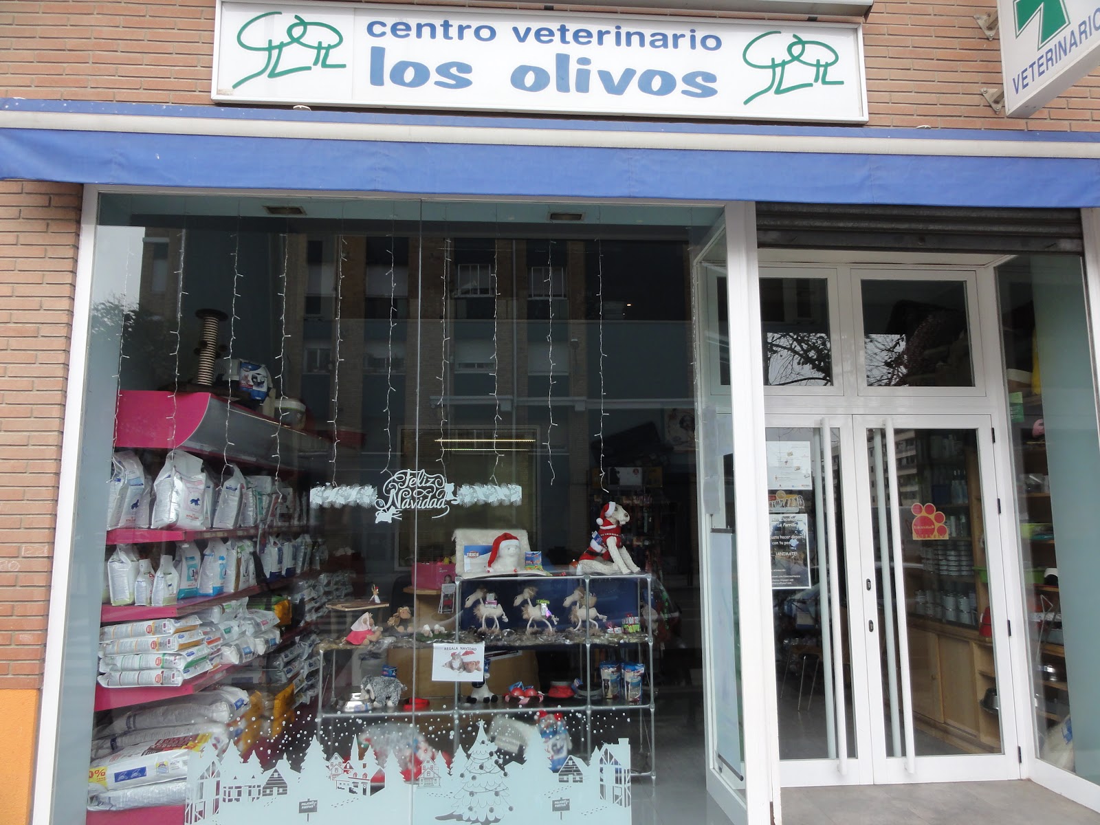 Clínica veterinaria Centro Veterinario Los Olivos/ Huesca