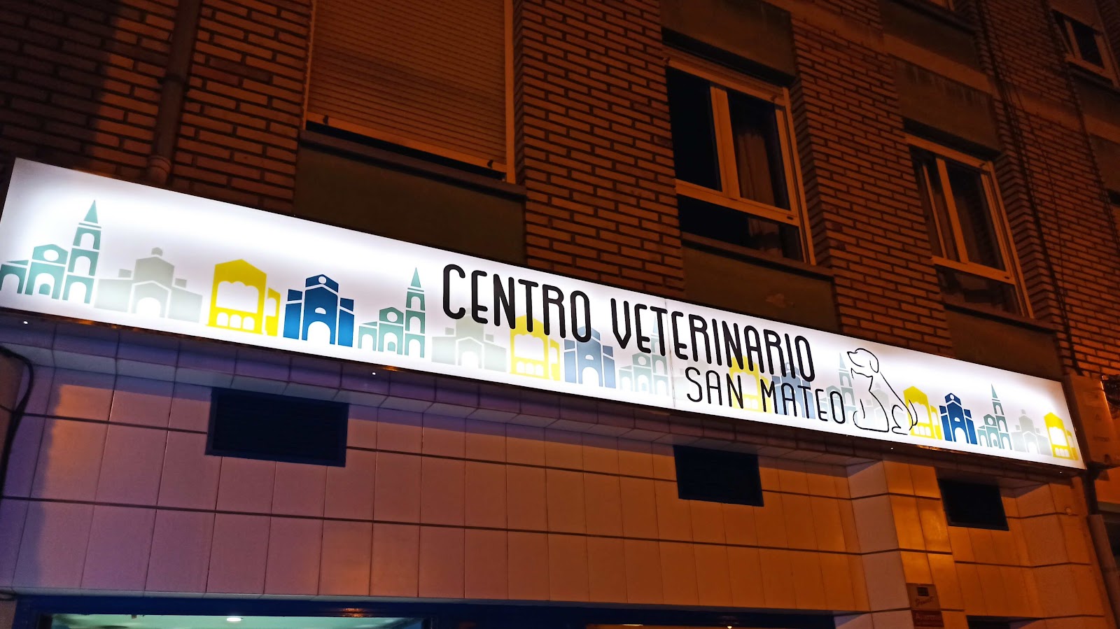 Clínica veterinaria Centro Veterinario San Mateo - Veterinarios en Oviedo
