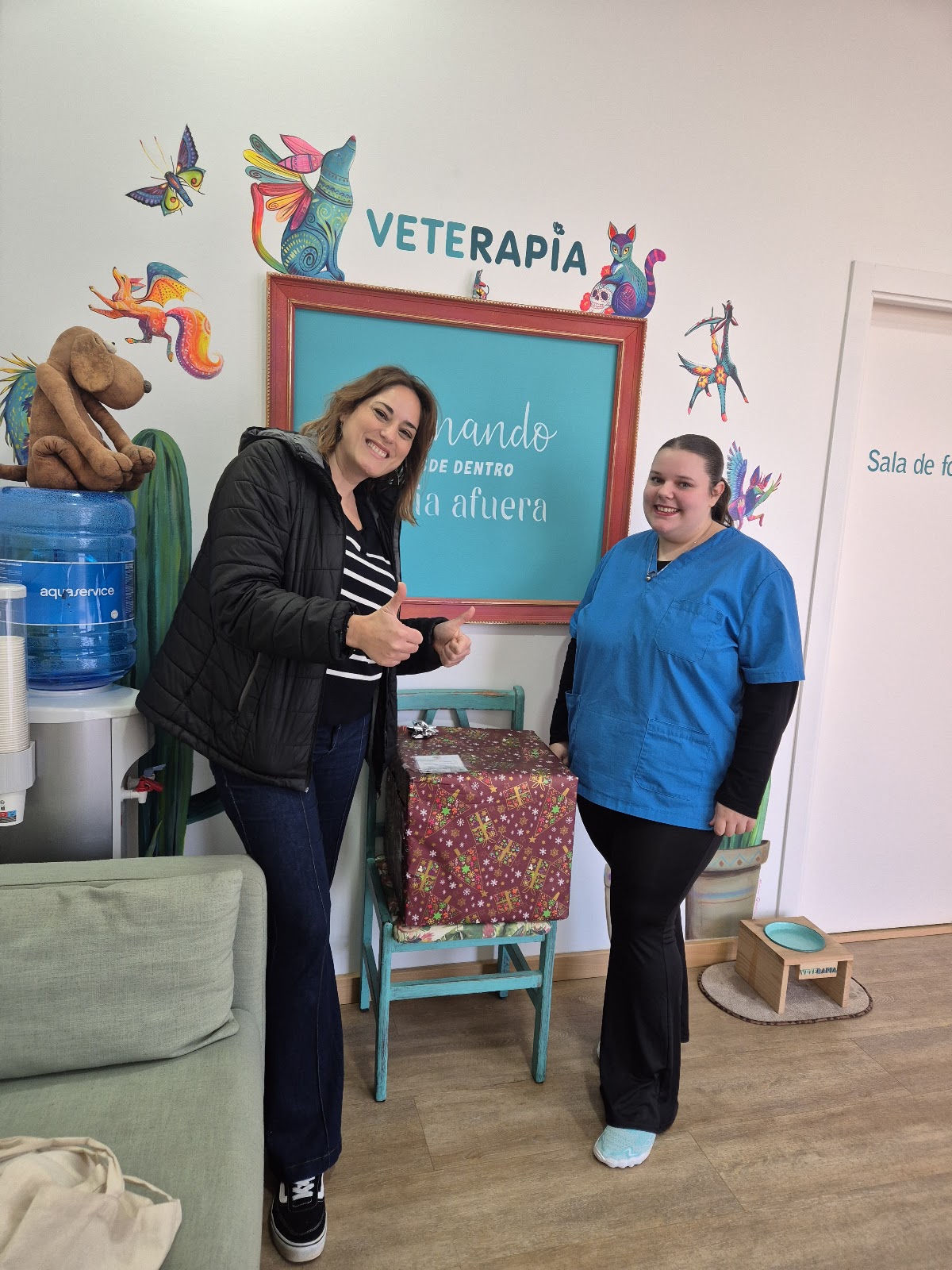 Clínica veterinaria VETERAPIA-Centro de veterinaria integrativa, rehabilitación, educación y bienestar animal.