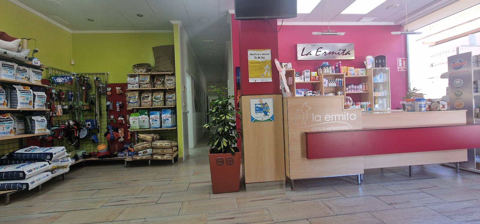 Clínica veterinaria Clínica Veterinaria La Ermita
