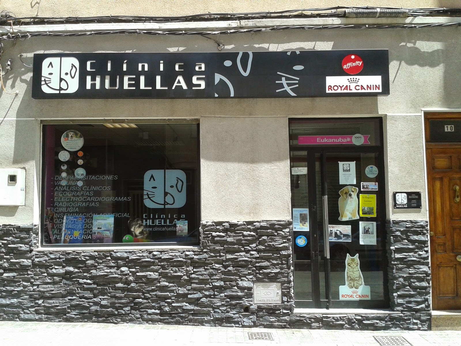 Clínica veterinaria Clínica Veterinaria Huellas