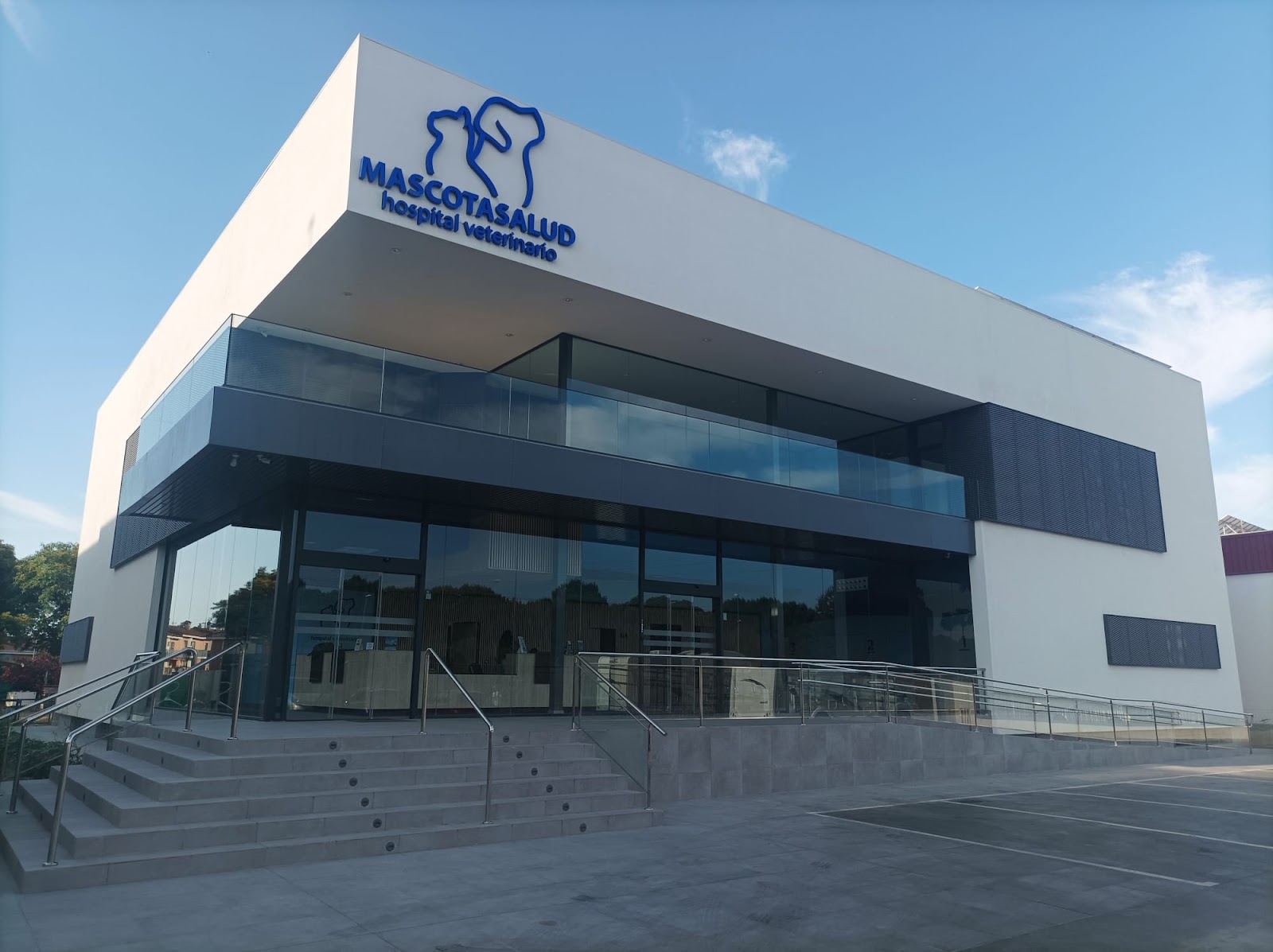 Clínica veterinaria HOSPITAL VETERINARIO 24H MASCOTASALUD